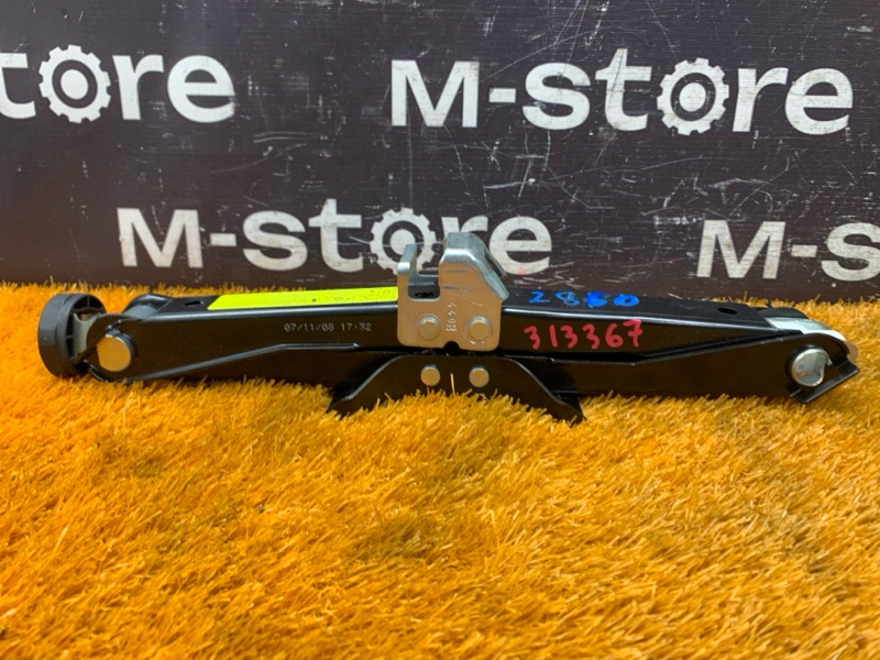 домкрат, 2500 рублей, Красноярск