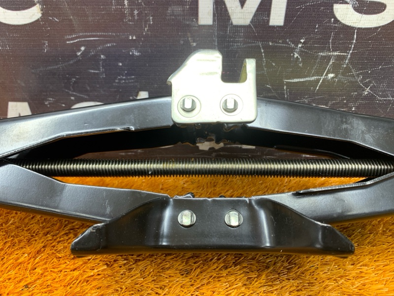 домкрат, 2500 рублей, Красноярск