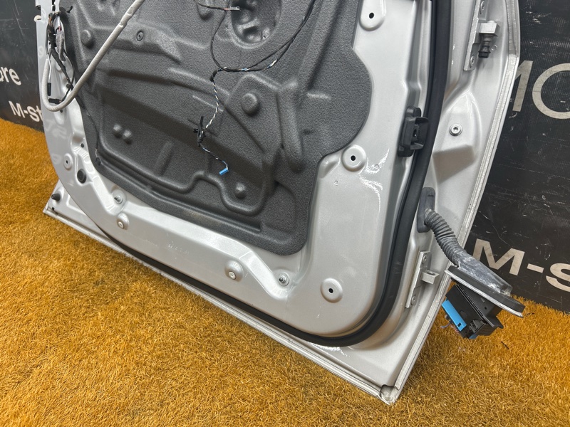 дверь, 10000 рублей, Красноярск