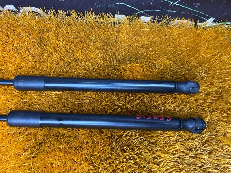 амортизатор капота, 500 рублей, Красноярск