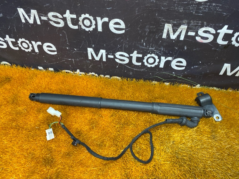 амортизатор багажника, 13000 рублей, Красноярск