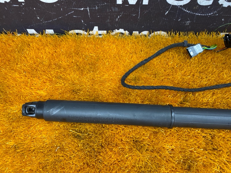 амортизатор багажника, 13000 рублей, Красноярск