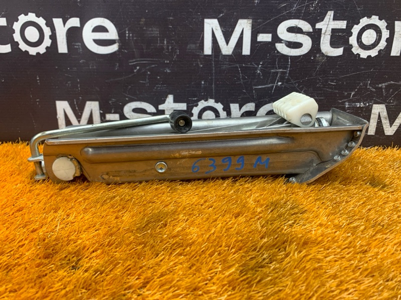 домкрат, 2500 рублей, Красноярск