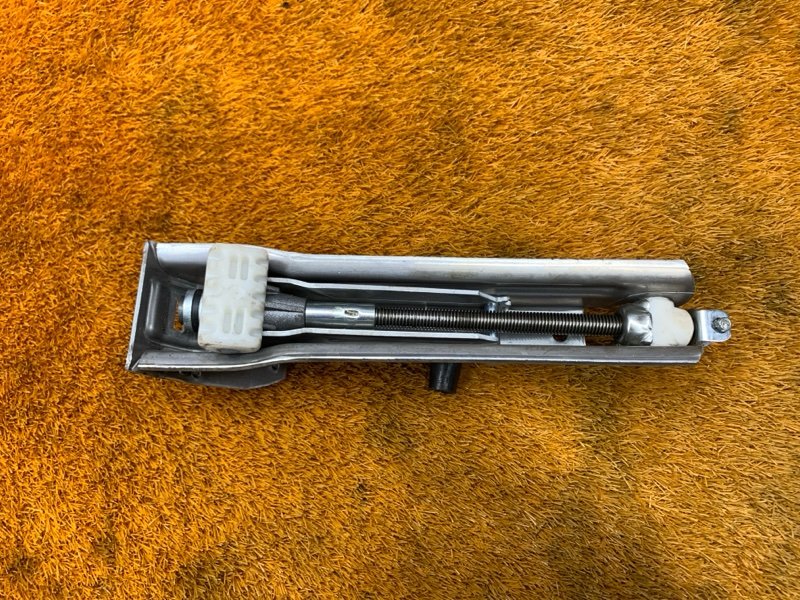 домкрат, 2500 рублей, Красноярск