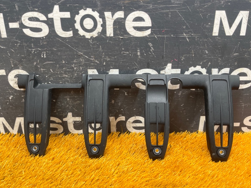 крышка двигателя, 1000 рублей, Красноярск