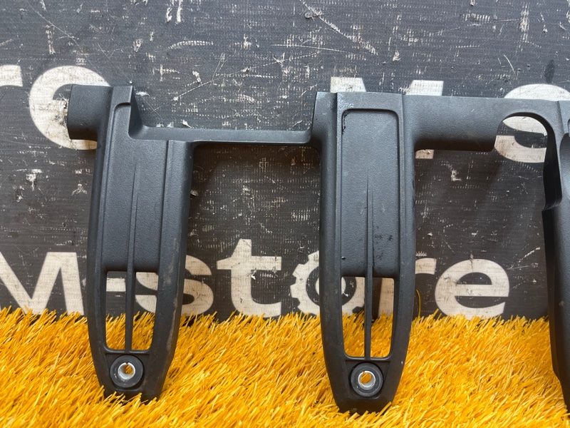 крышка двигателя, 1000 рублей, Красноярск