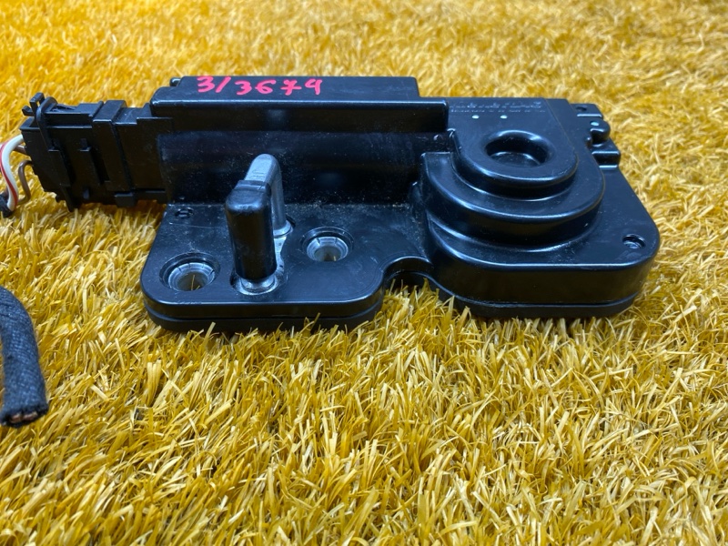 замок багажника, 10000 рублей, Красноярск