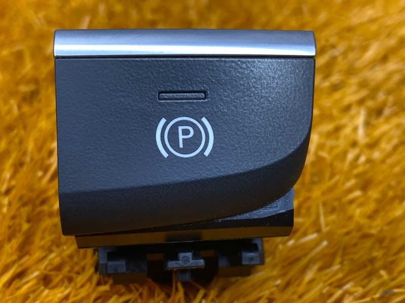 Кнопка стояночного тормоза, 800 рублей, Красноярск