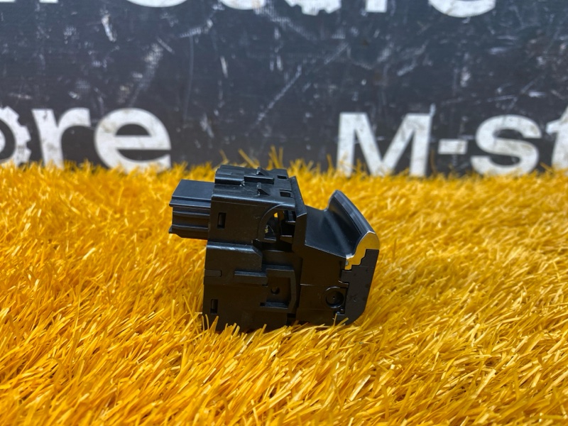 Кнопка стояночного тормоза, 800 рублей, Красноярск