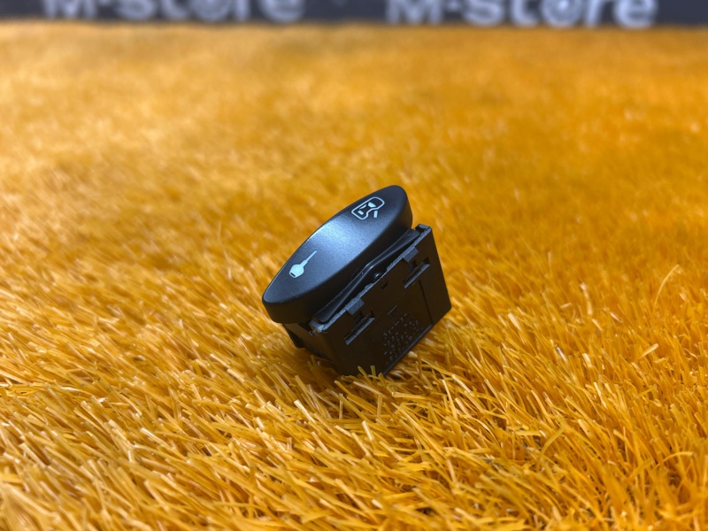 Кнопка центрального замка, 200 рублей, Красноярск