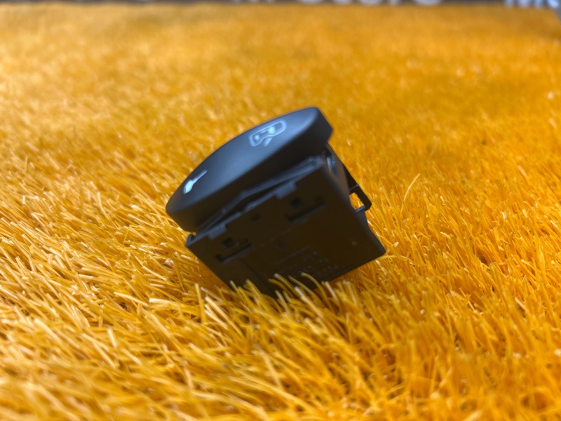 Кнопка центрального замка, 200 рублей, Красноярск