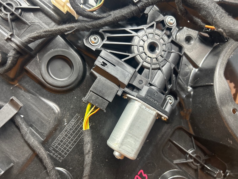 стеклоподъемник, 1000 рублей, Красноярск