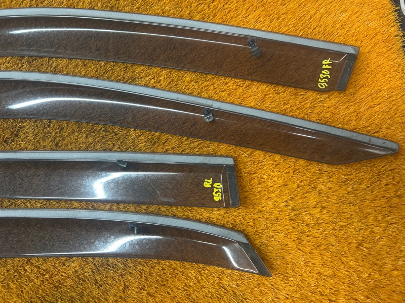 ветровики комплект, 2000 рублей, Красноярск