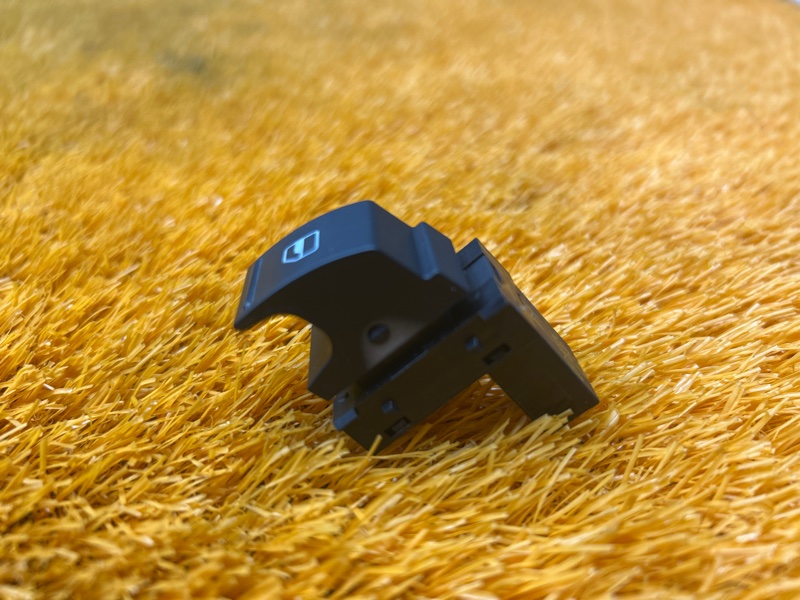 кнопка стеклоподъемника, 400 рублей, Красноярск