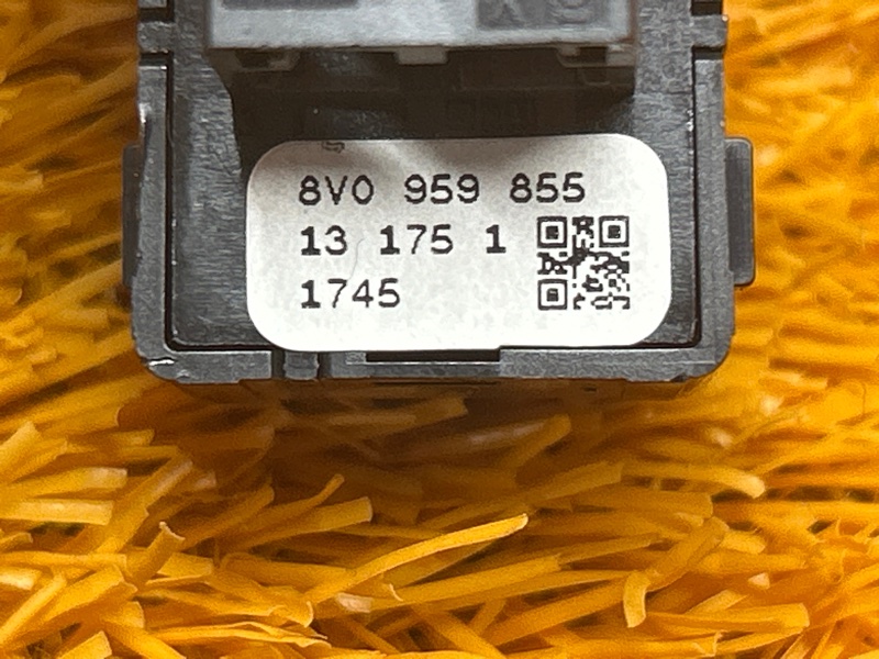 кнопка стеклоподъемника, 500 рублей, Красноярск