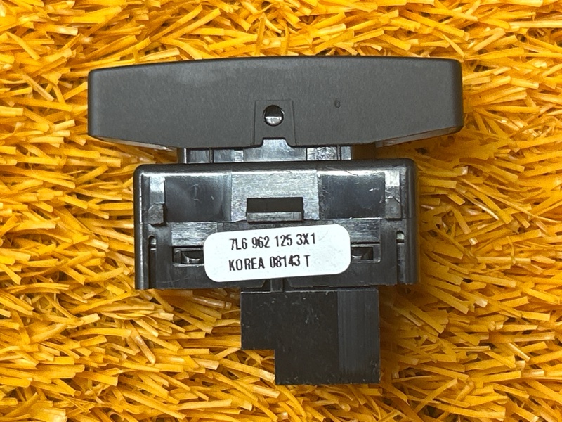 Кнопка центрального замка, 100 рублей, Красноярск