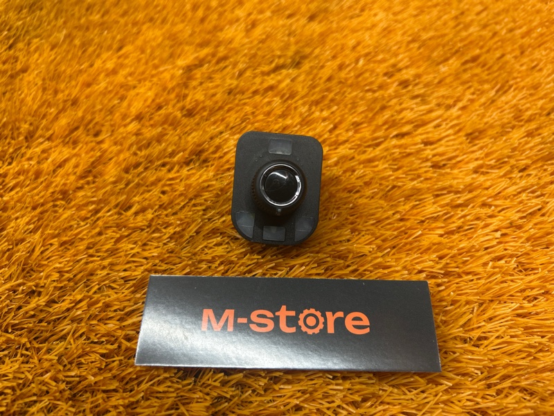 Кнопка регулировки зеркал, 500 рублей, Красноярск