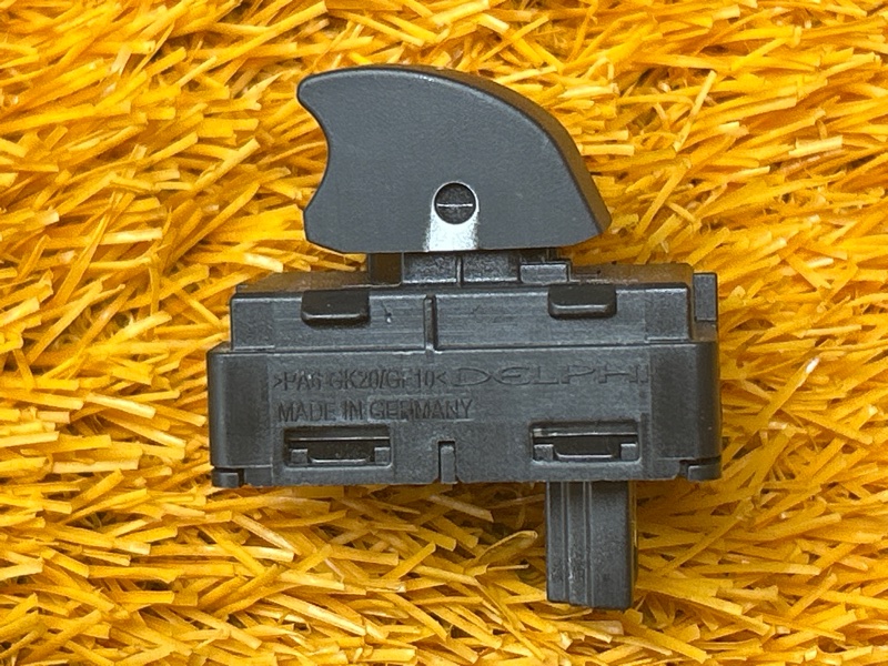 кнопка стеклоподъемника, 300 рублей, Красноярск