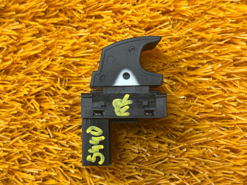 кнопка стеклоподъемника, 300 рублей, Красноярск