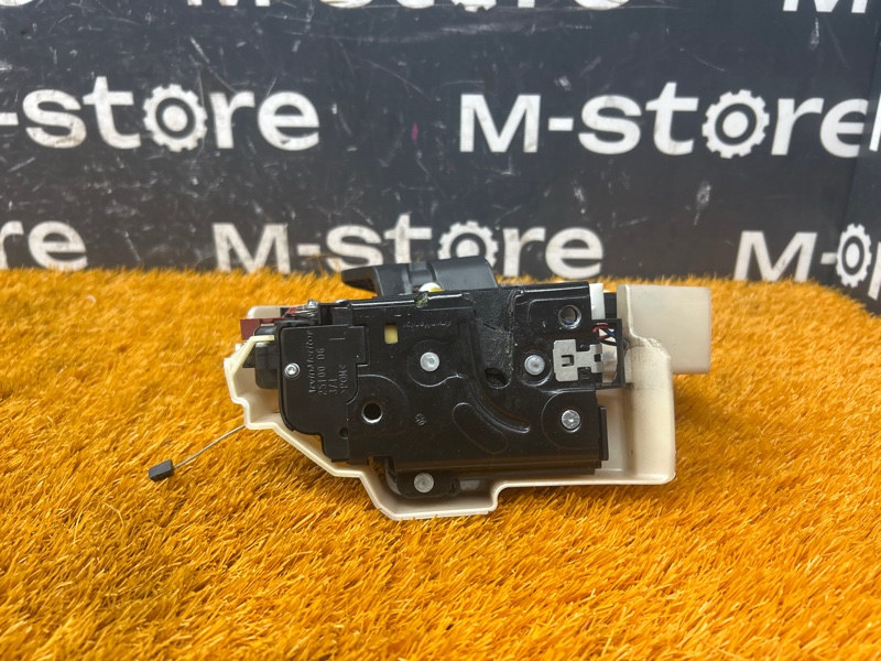 замок двери, 10000 рублей, Красноярск