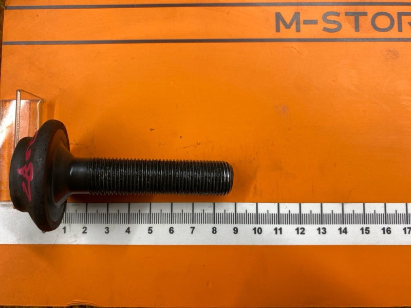 Болт привода, 200 рублей, Красноярск