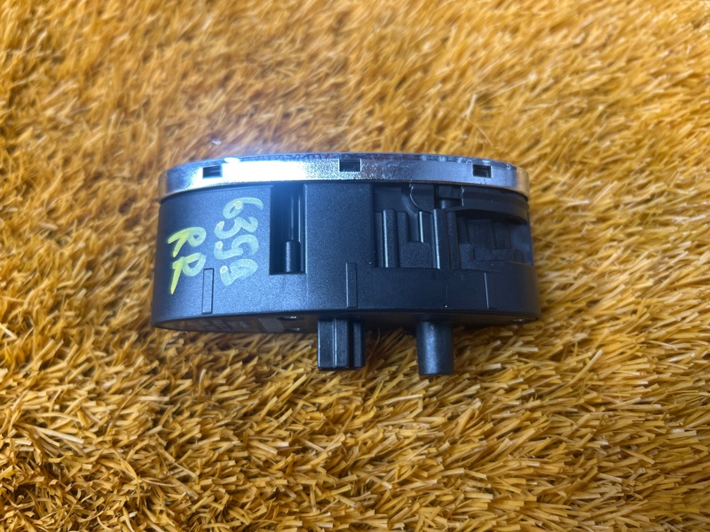 кнопка стеклоподъемника, 300 рублей, Красноярск