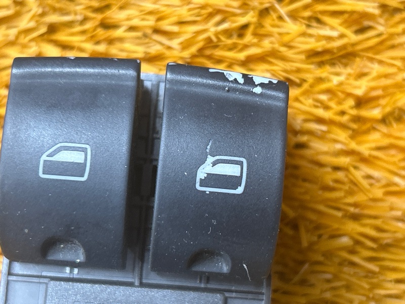 Блок управления стеклоподъемниками, 2300 рублей, Красноярск