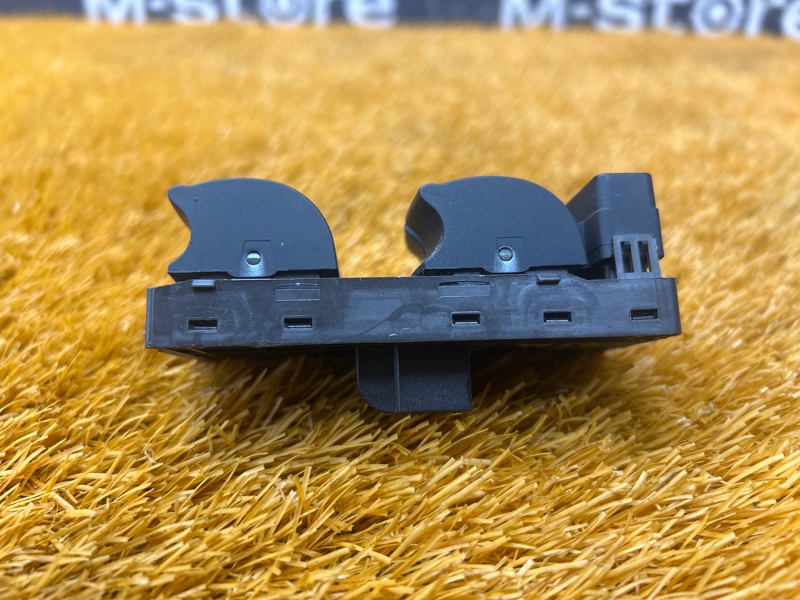 Блок управления стеклоподъемниками, 2300 рублей, Красноярск