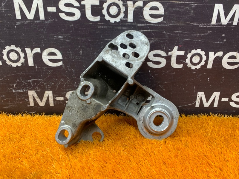 Кронштейн подушки двигателя, 1000 рублей, Красноярск