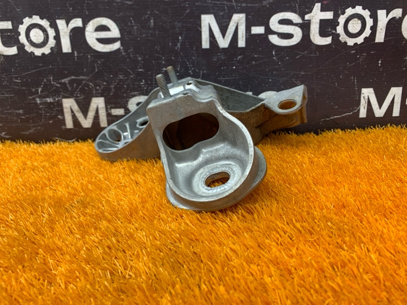 Кронштейн подушки двигателя, 1000 рублей, Красноярск