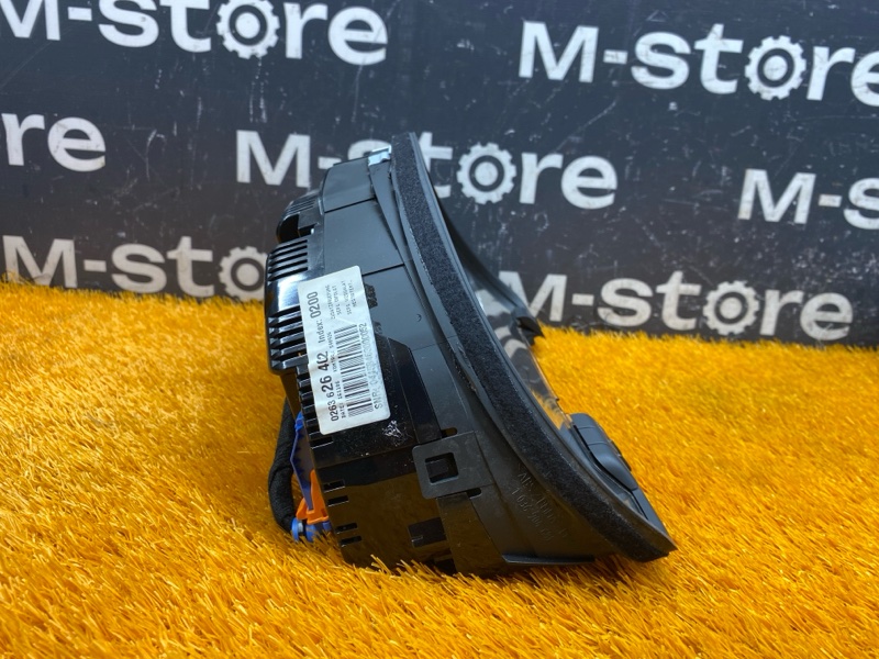 щиток приборов, 2000 рублей, Красноярск