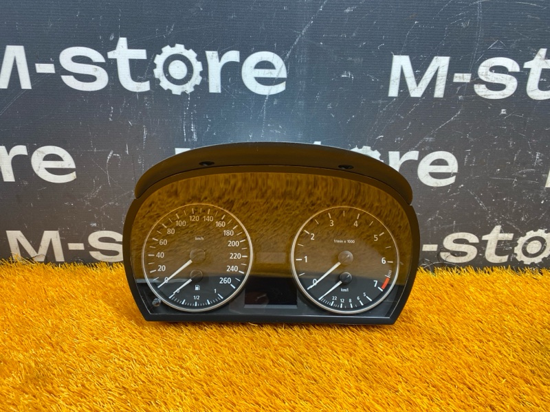 щиток приборов, 1000 рублей, Красноярск