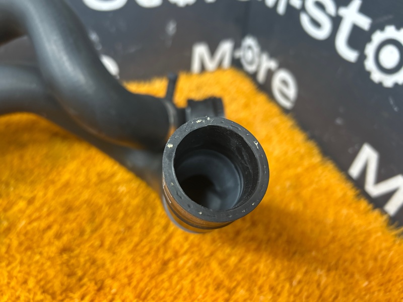 Патрубок радиатора верхний, 3000 рублей, Красноярск