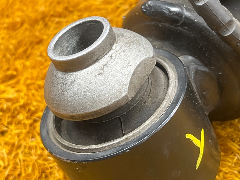 Амортизатор, 9000 рублей, Красноярск