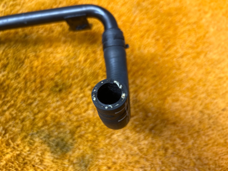 Патрубок системы охлаждения, 3500 рублей, Красноярск