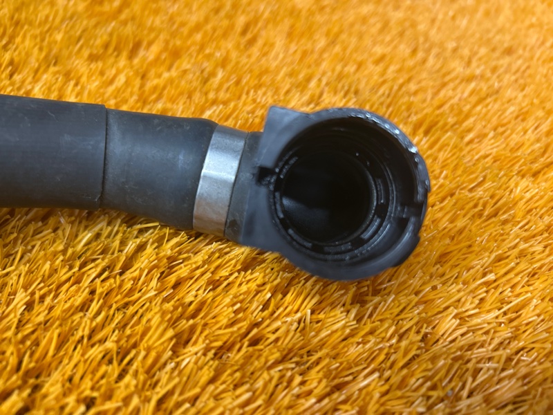 Патрубок системы охлаждения, 500 рублей, Красноярск