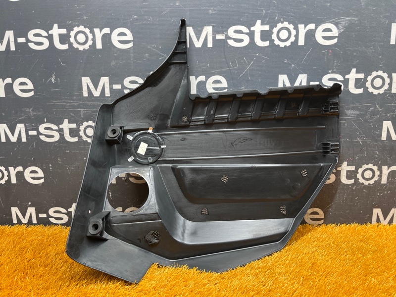 крышка двигателя, 2000 рублей, Красноярск