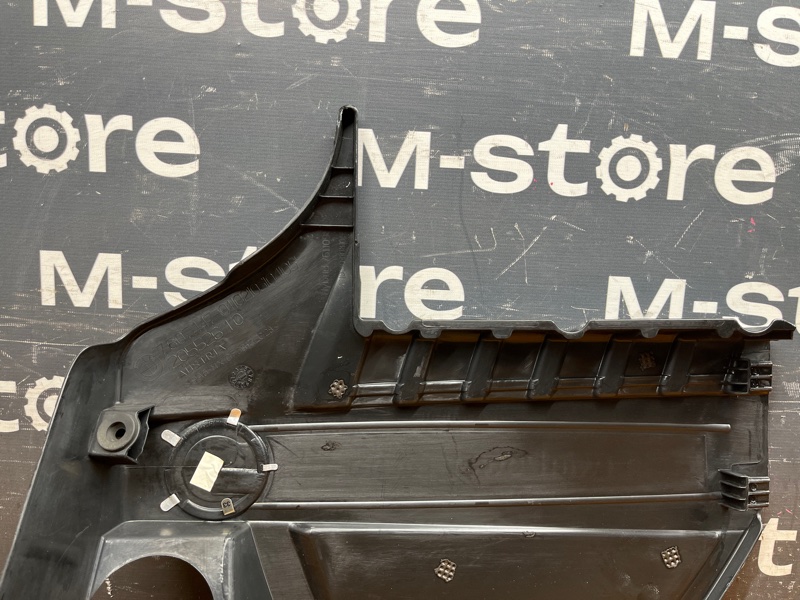 крышка двигателя, 2000 рублей, Красноярск