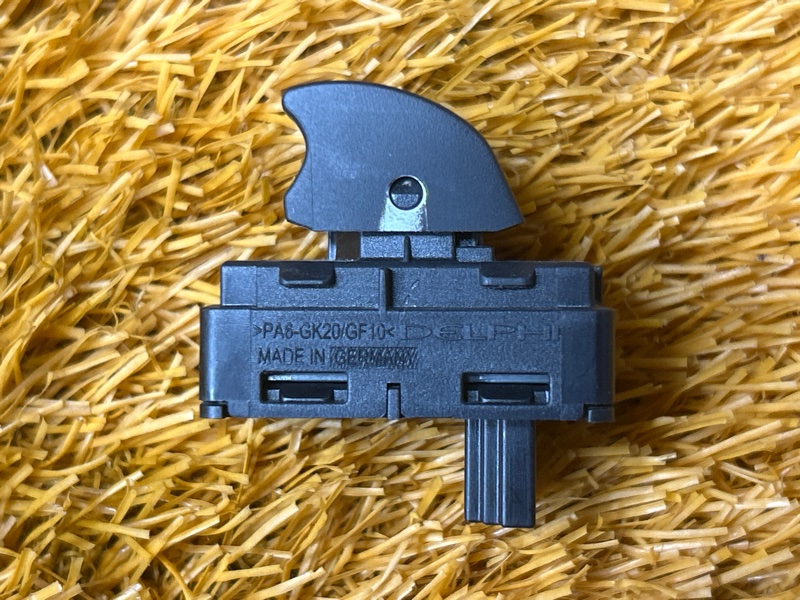 кнопка стеклоподъемника, 300 рублей, Красноярск