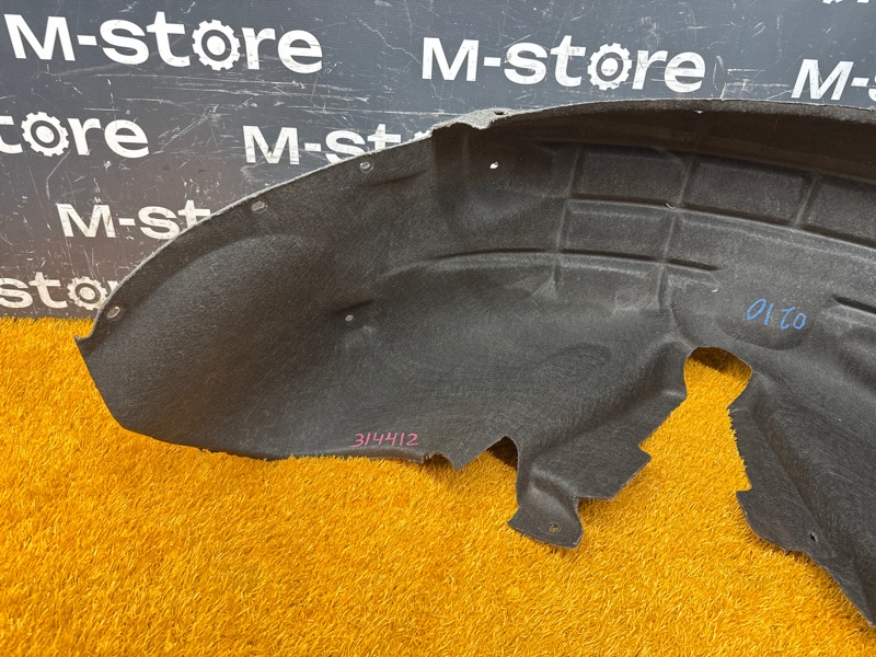 подкрылок, 700 рублей, Красноярск