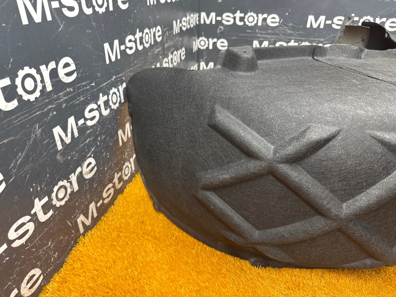 подкрылок, 2000 рублей, Красноярск