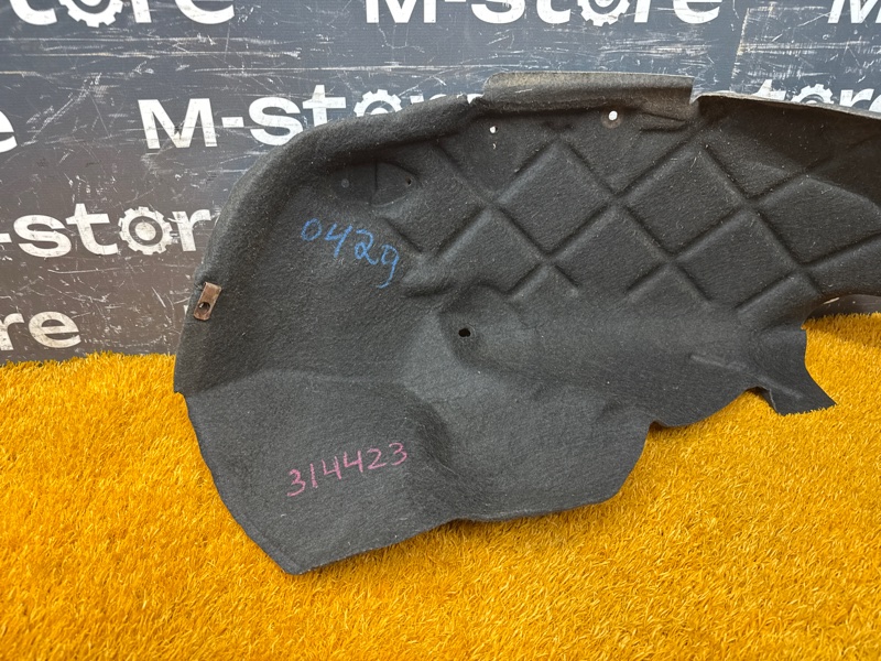 подкрылок, 5500 рублей, Красноярск