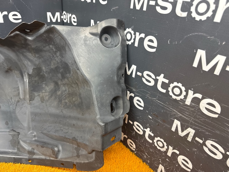 подкрылок, 1000 рублей, Красноярск