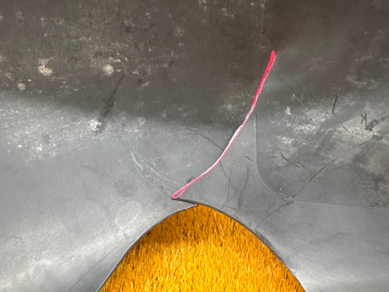 подкрылок, 500 рублей, Красноярск