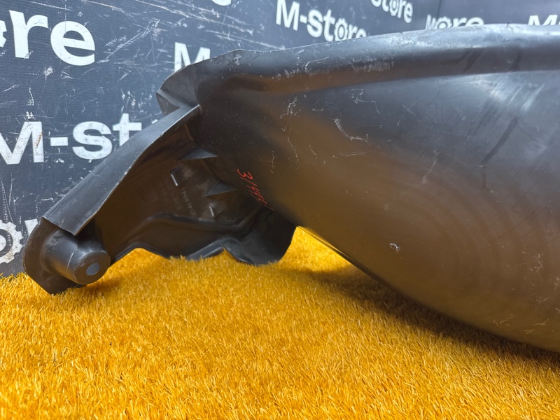 подкрылок, 500 рублей, Красноярск