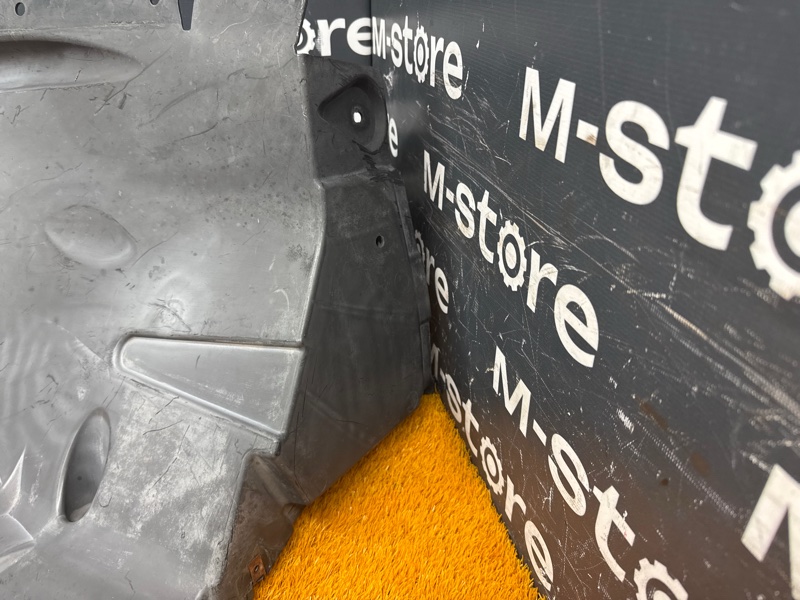 подкрылок, 1200 рублей, Красноярск