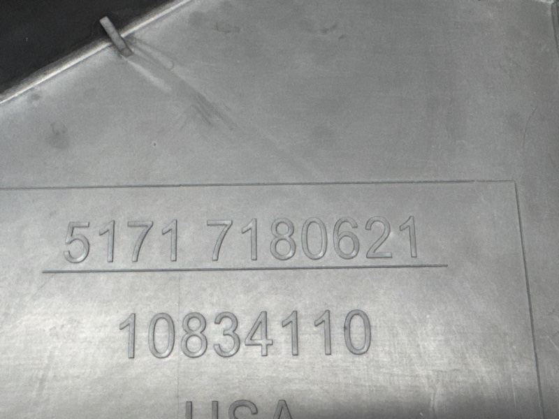 подкрылок, 1200 рублей, Красноярск