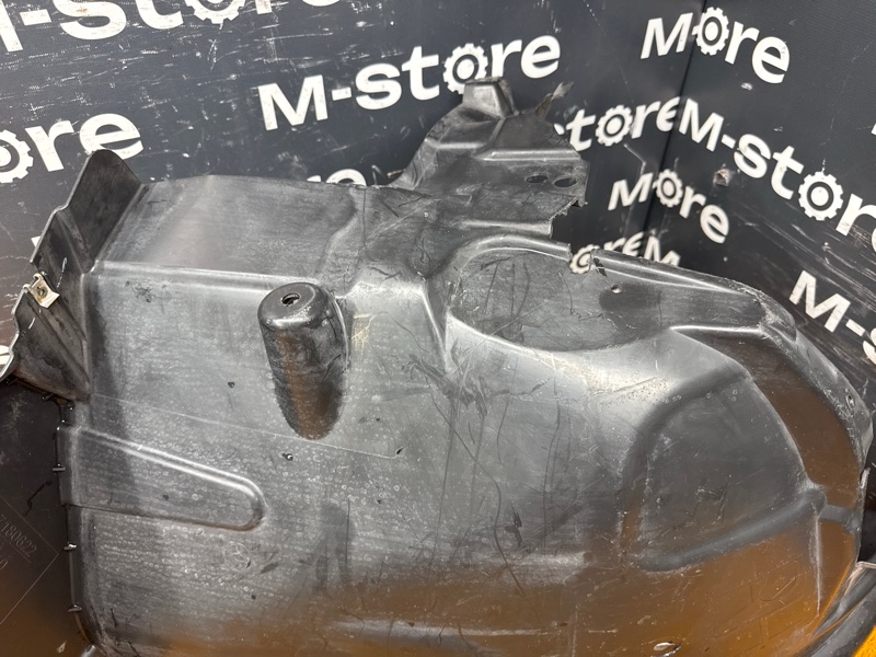 подкрылок, 2000 рублей, Красноярск