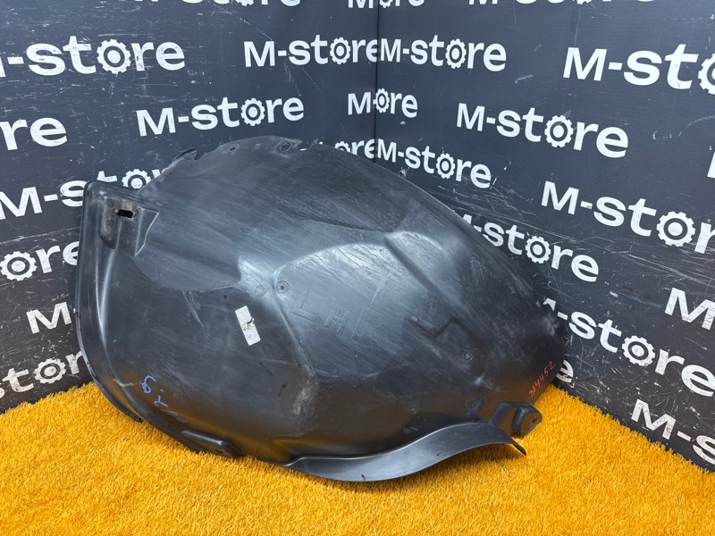 подкрылок, 6000 рублей, Красноярск