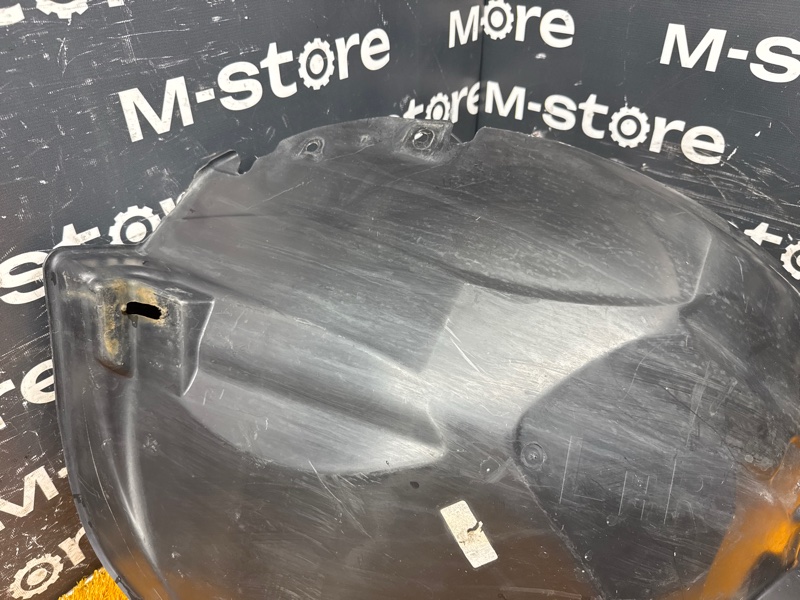 подкрылок, 6000 рублей, Красноярск